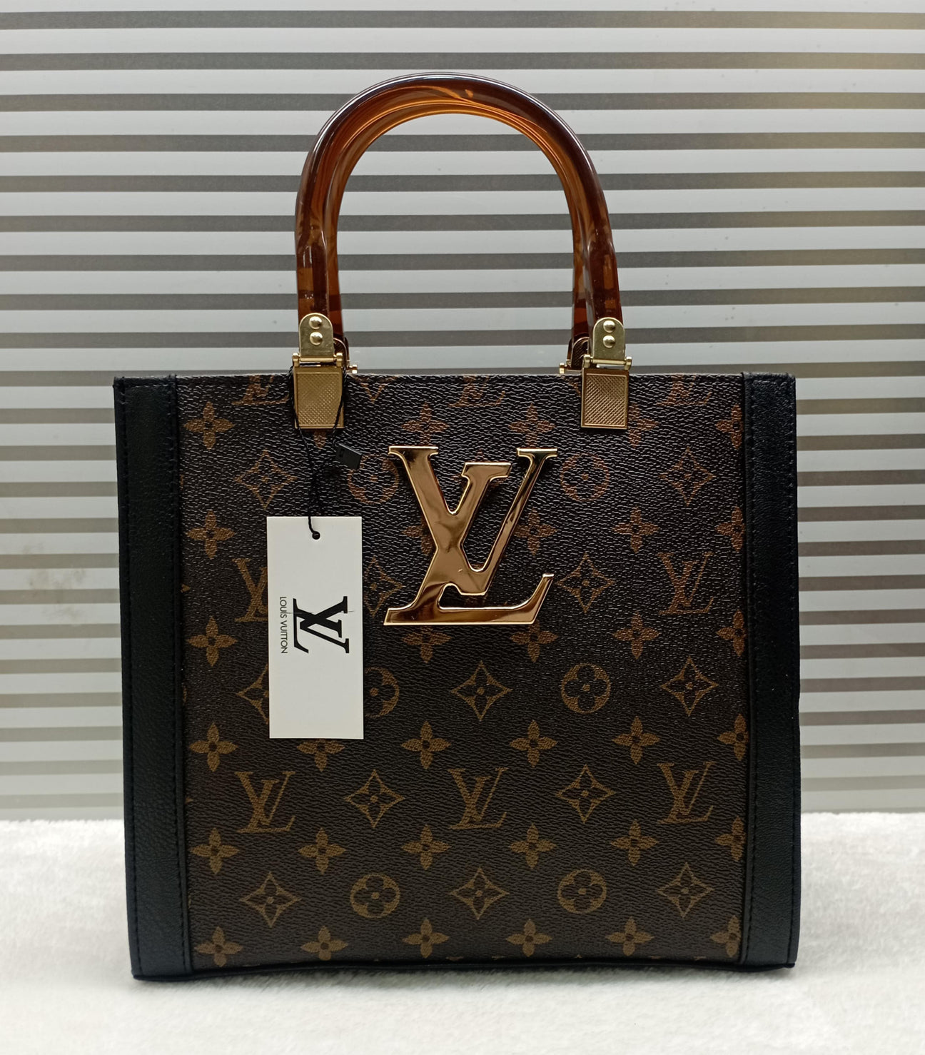 LV BAG